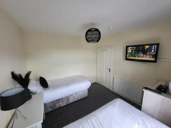 הוליהד The Dublin Packet - Twin Room 1 מראה חיצוני תמונה